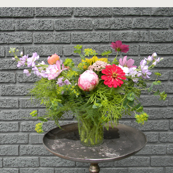 designer’s choice seasonal arrangement shop now at flower + furbishanniversary, birthday, celebration, congrats, congratulations, encouragement, floral arrangement, Flowers, fresh flower, friendship, Get well, Gift, Holiday, just because, love, mom, new baby, Seasonal, sympathy, thank you, vase, vased arrangement