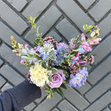 handheld bouquet