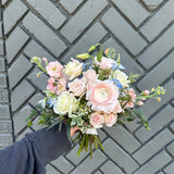 handheld bouquet