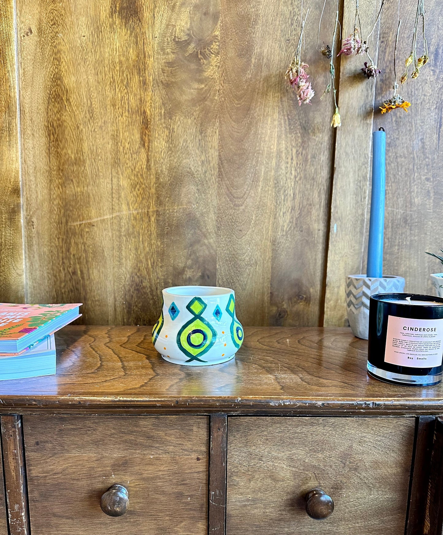 abstract pot vase from flower + furbish Shop now at flower + furbish