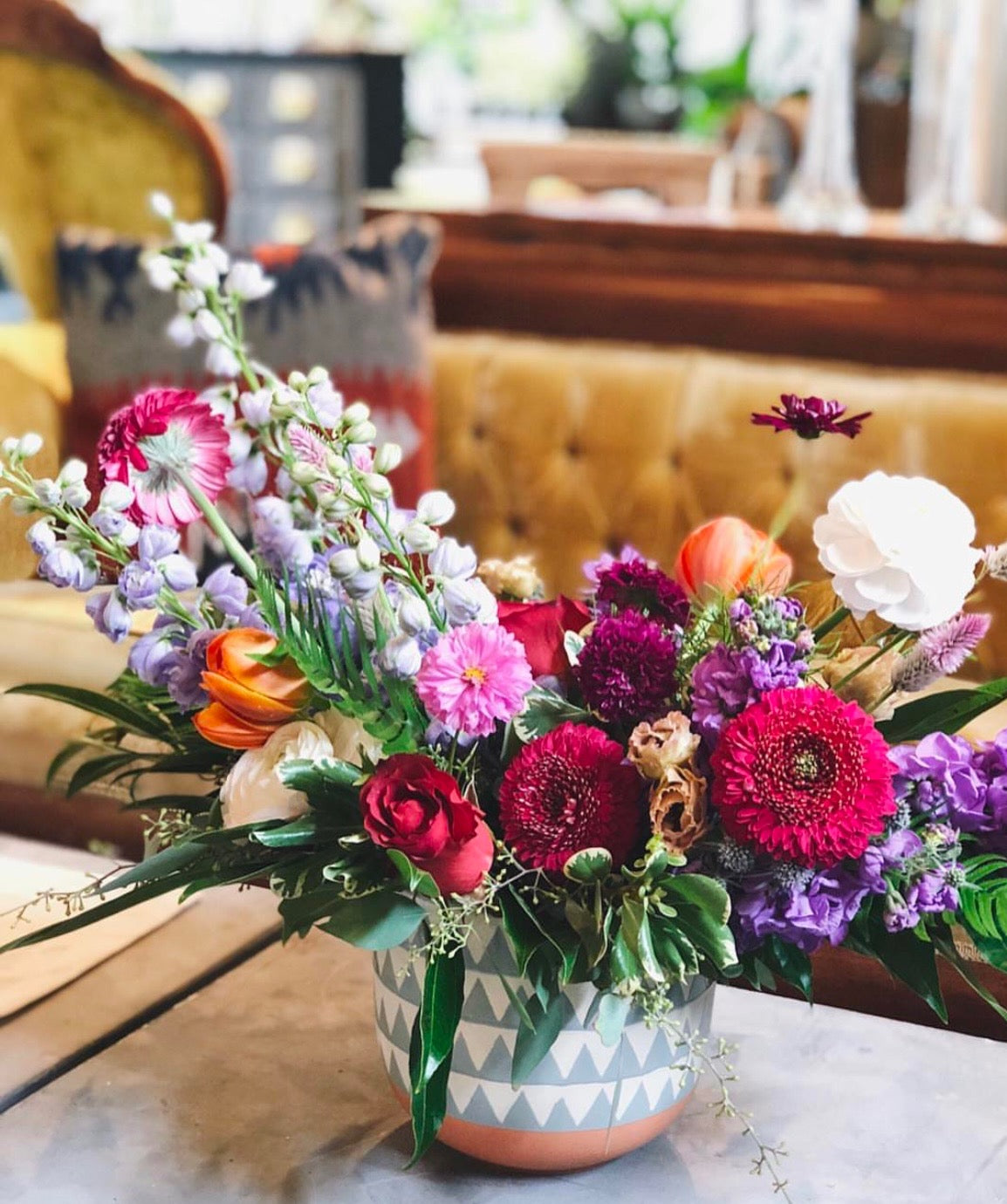 designer’s choice seasonal arrangement shop now at flower + furbishanniversary, birthday, celebration, congrats, congratulations, encouragement, floral arrangement, Flowers, fresh flower, friendship, Get well, Gift, Holiday, just because, love, mom, new baby, Seasonal, sympathy, thank you, vase, vased arrangement