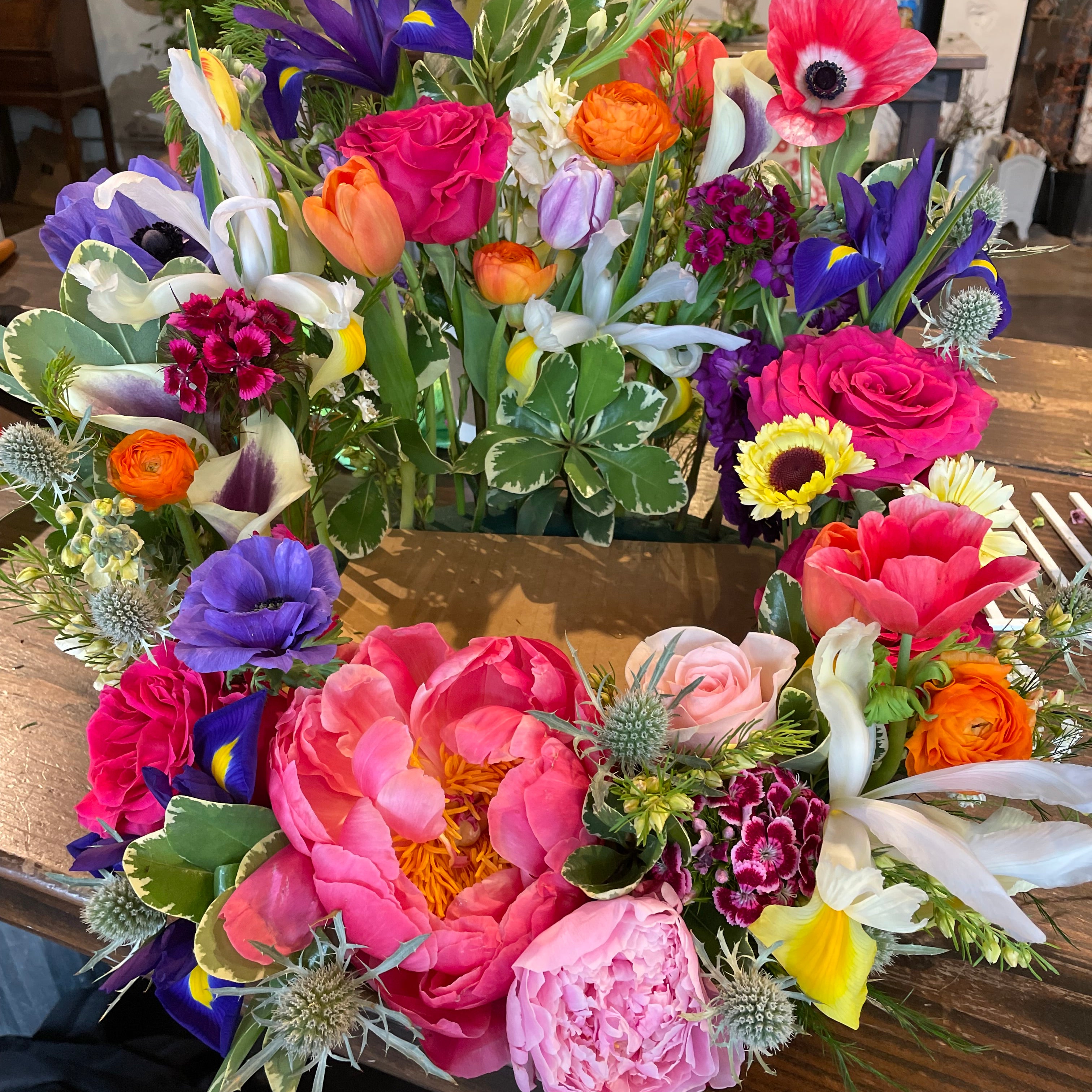 vibrant memories urn arrangement