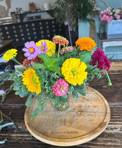 designer’s choice seasonal arrangement