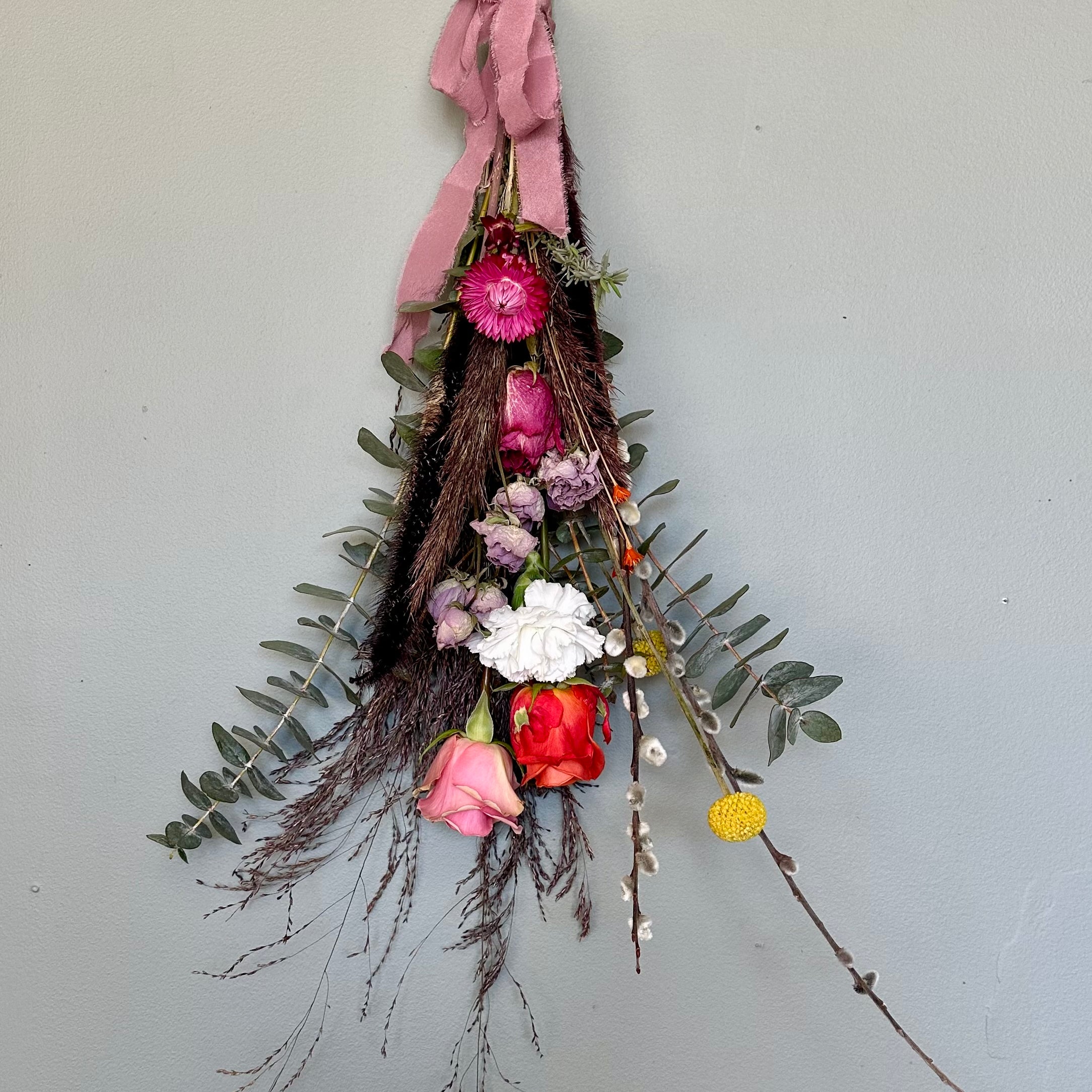 outfit x flower + furbish floral swag workshop shop now at flower + furbishclass, Workshop