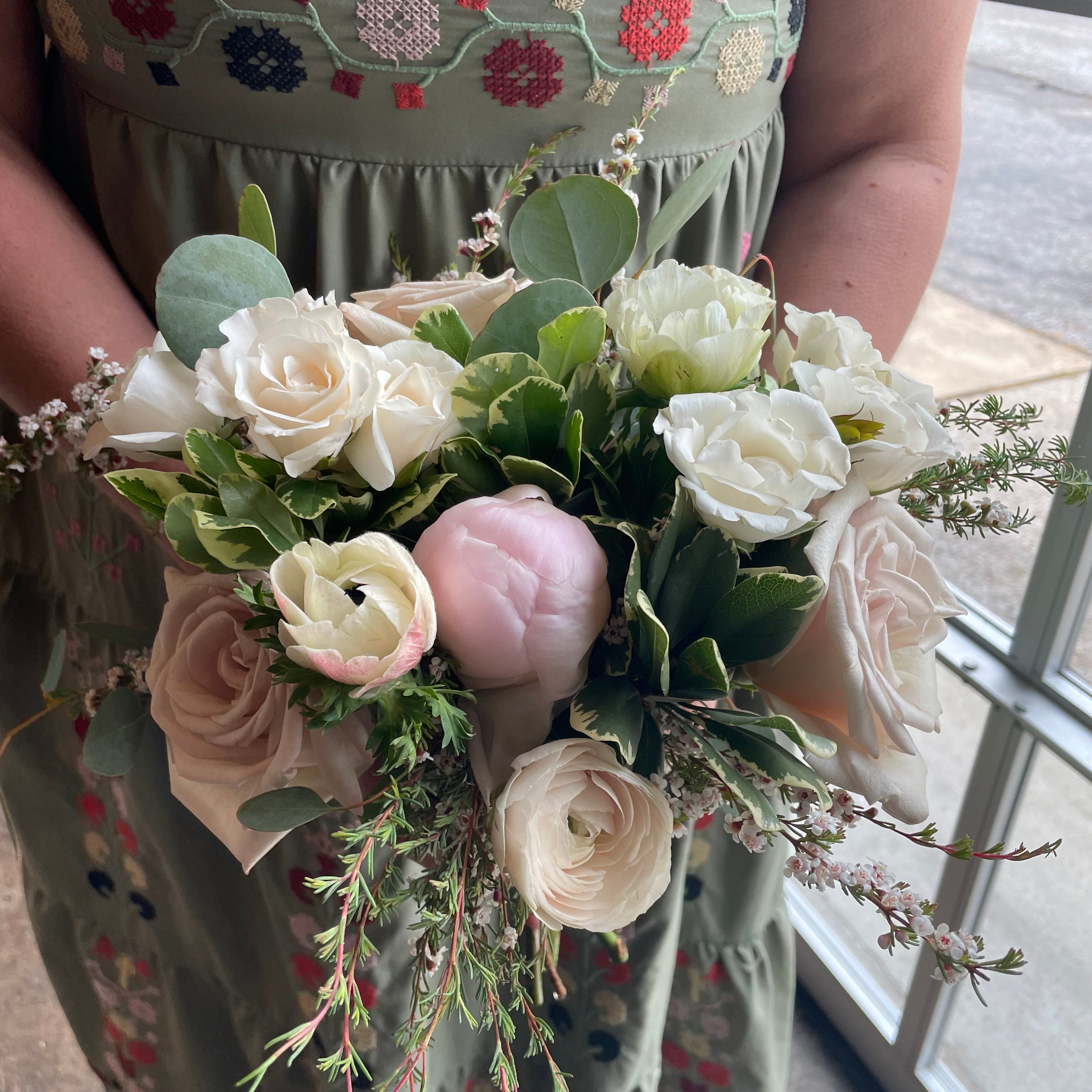 handheld bouquet flowers from flower + furbish Shop now at flower + furbish