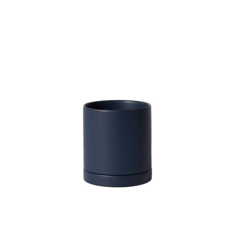 romey pot  from flower + furbish Shop now at flower + furbish
